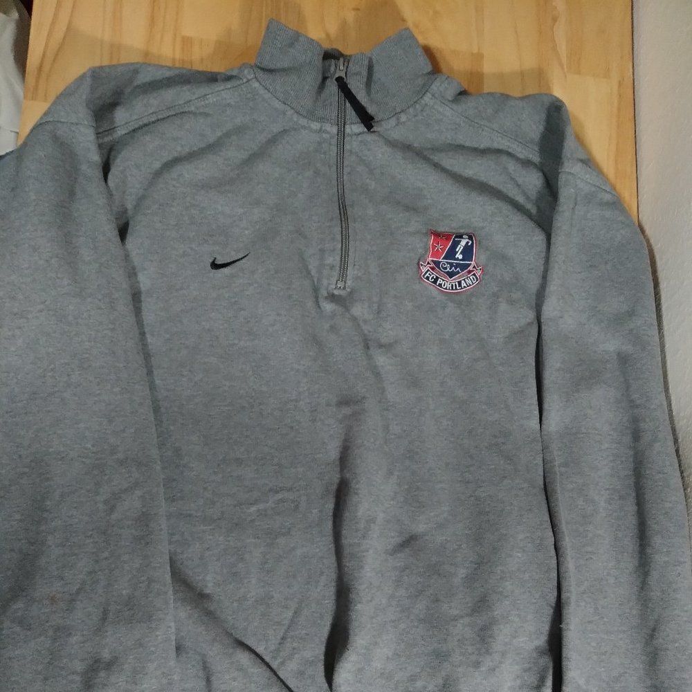 Vintage Nike FC Portland Logo 1/4 Zip Sweatshirt